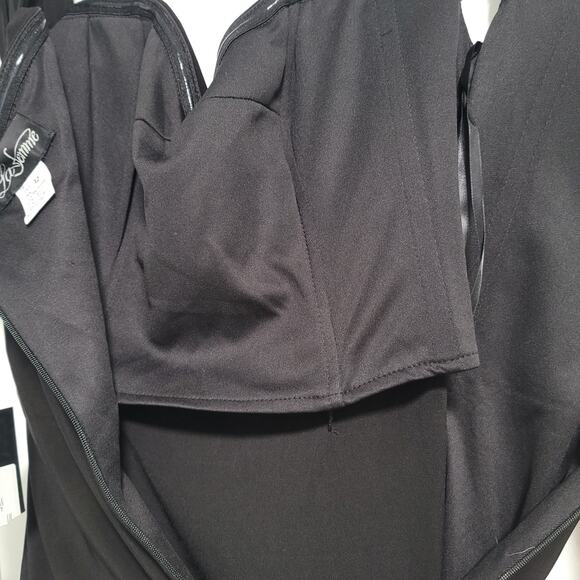 NWT La Femme Black Homecoming Off the Shoulder Mini Dress SIze 12 - Picture 8 of 10